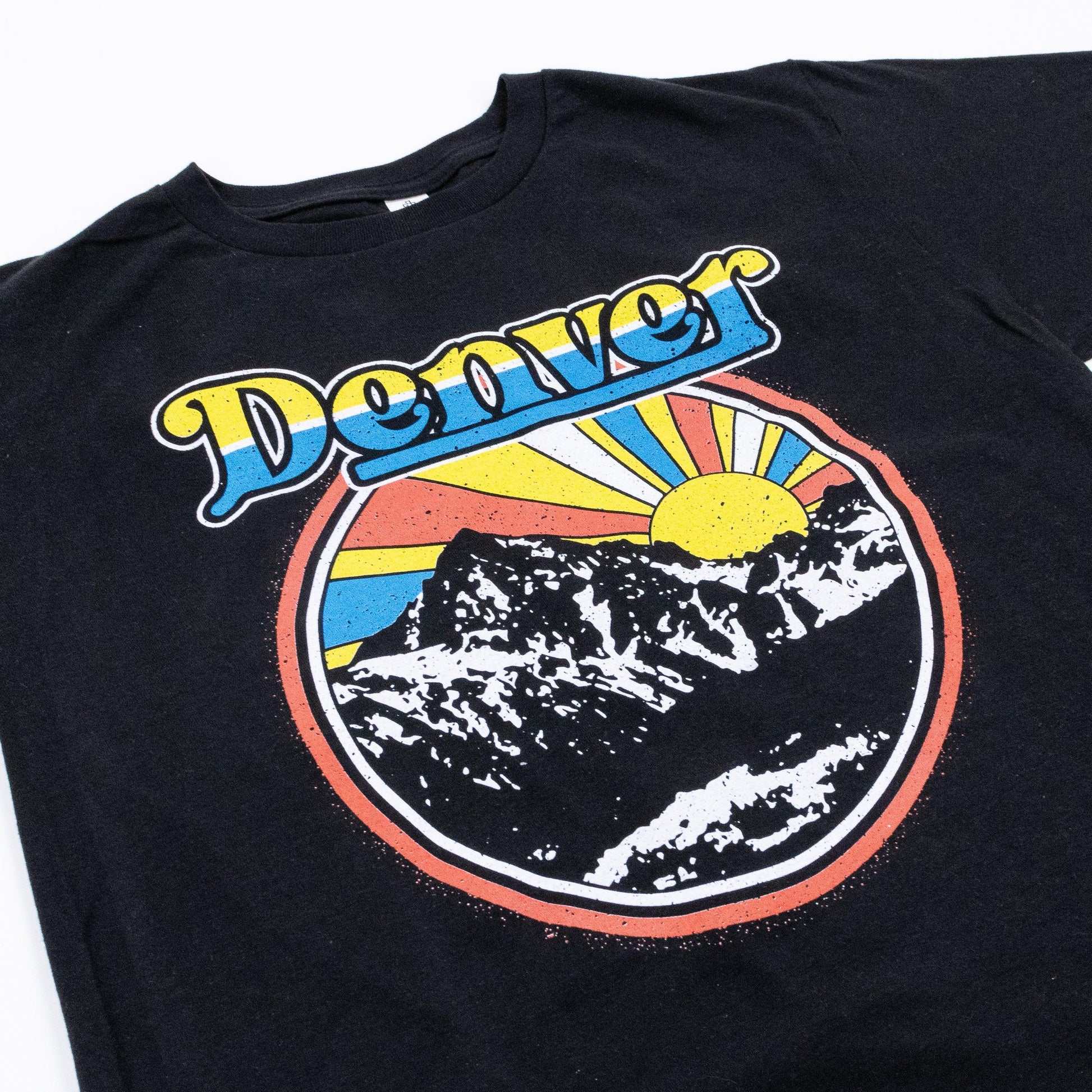 Retro Denver Mountain Sunshine Tee - Love From USA